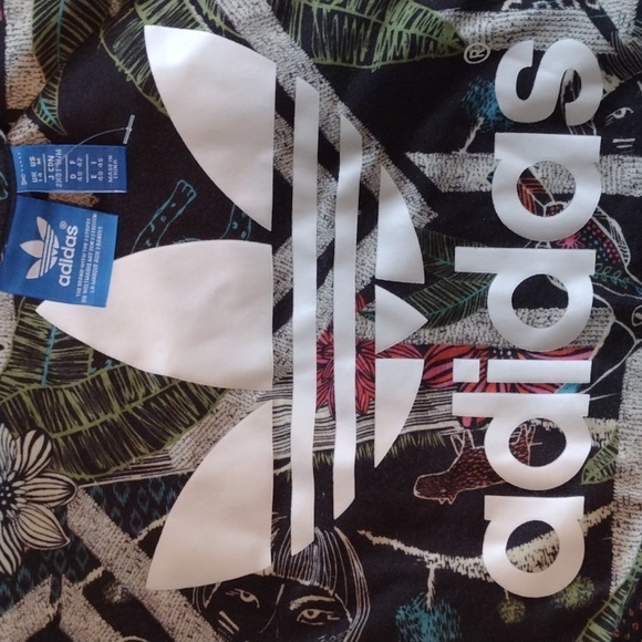 ADIDAS Tribal Pattern 3 STRIPE STREET WEAR Crop TANK!!!.. - Picture 2 of 4